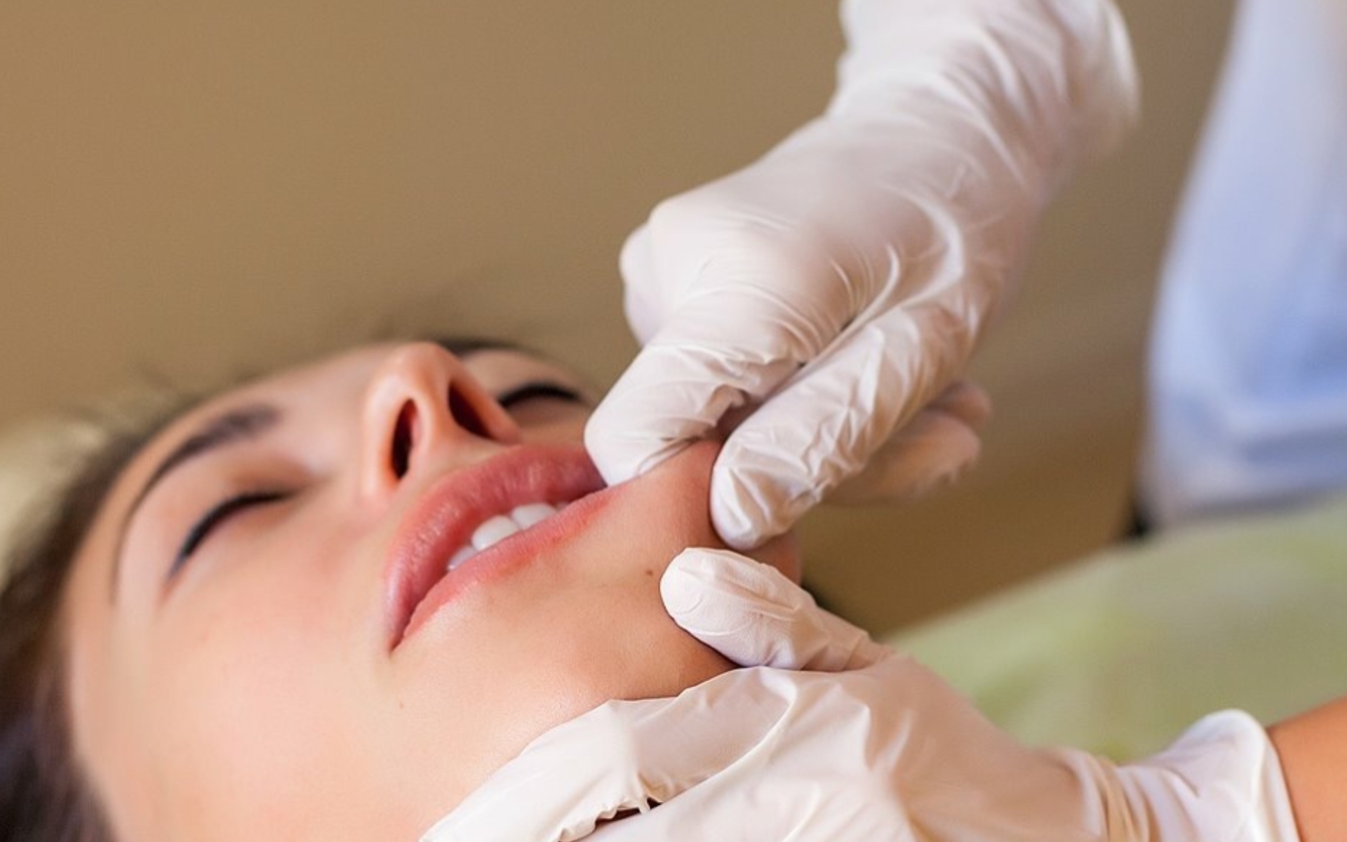 Буккальный массаж это что и для чего. Буккальный массаж это что и для чего. Буккальный массаж фото. Идол фейс салоны. Буккальный массаж это что и для чего.
